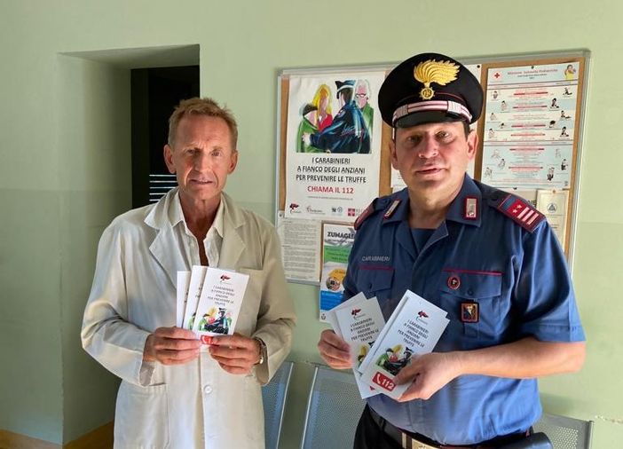 Truffe in danno di persone anziane, volantini e manifesti negli ambulatori del dottor Piana