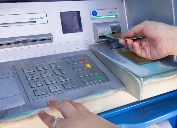 "Un grazie di cuore a chi ha scelto l’onestà" "Un grazie di cuore a chi ha scelto l’onestà"