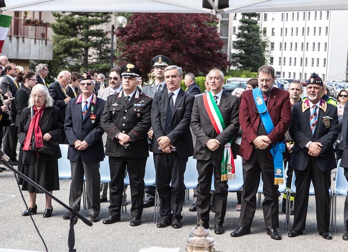 Un monumento dedicato a tutti i poliziotti