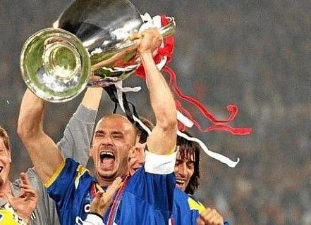Il gol più difficile non gli è riuscito: il mondo del calcio dice addio a Gianluca Vialli