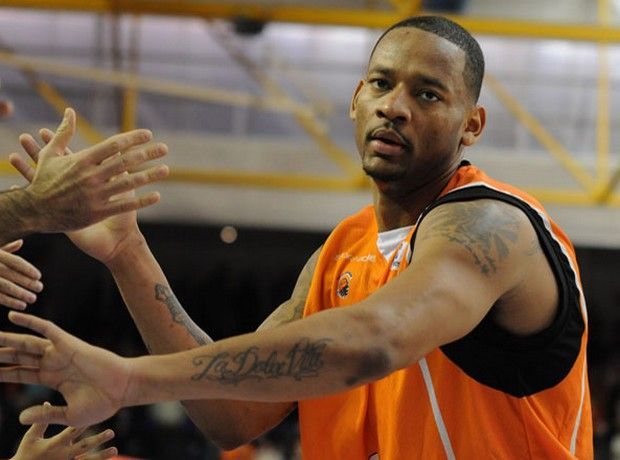 Mike Hall: ricorso accolto in parte, a Roma ci sarà