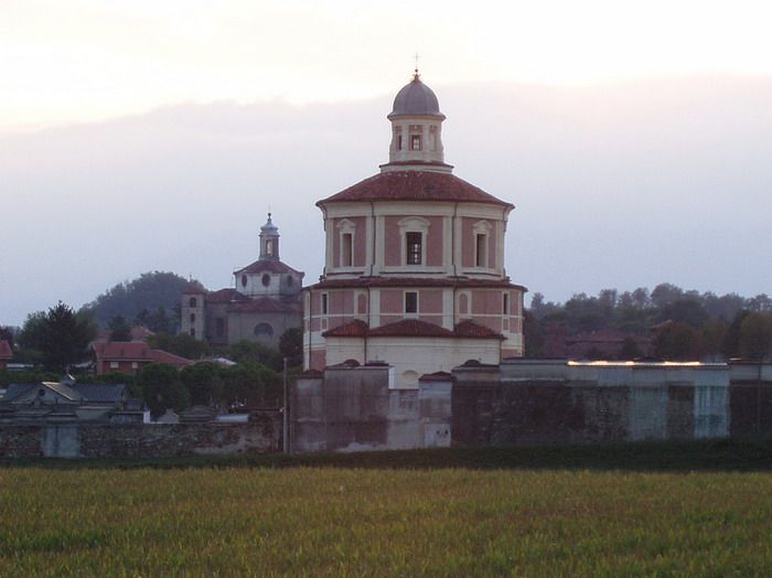 Furto sventato al cimitero di Cavaglià