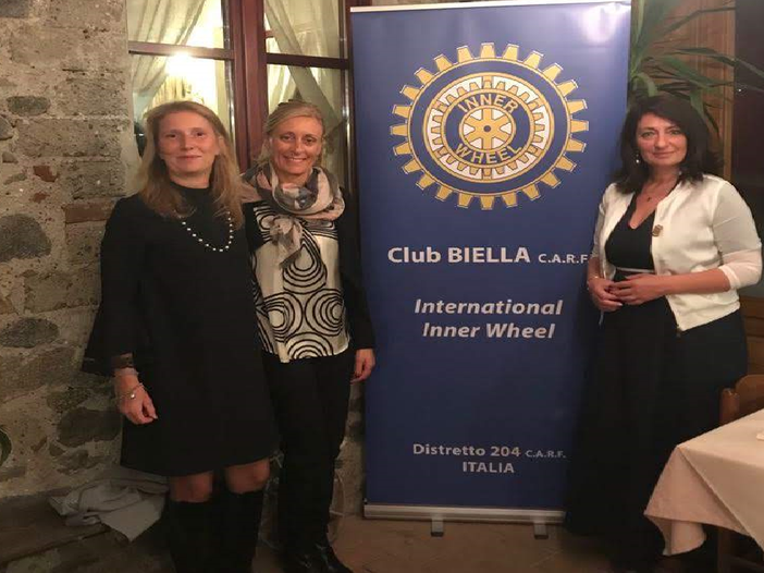 Cena di beneficenza a Vigliano per l'Inner Wheel Club Biella