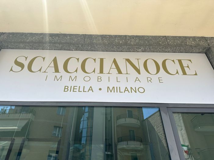 Scaccianoce Immobiliare inaugura una nuova sede a Cossato: continua la riqualificazione del Biellese Scaccianoce Immobiliare inaugura una nuova sede a Cossato: continua la riqualificazione del Biellese