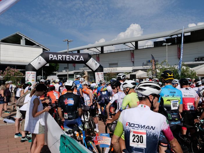 Chiappucci e Bugno in prima fila per la Granfondo Biella-Oropa.