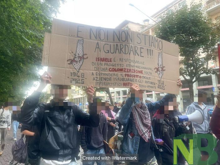 Gaza, studenti in piazza a Biella FOTO Giuliana Mosca