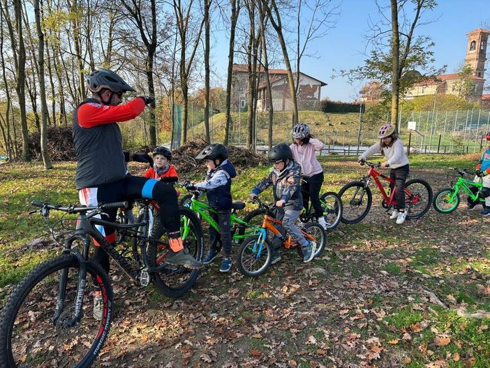 Castelletto Cervo, Open Day al Cycling Center: si preparano i nuovi talenti
