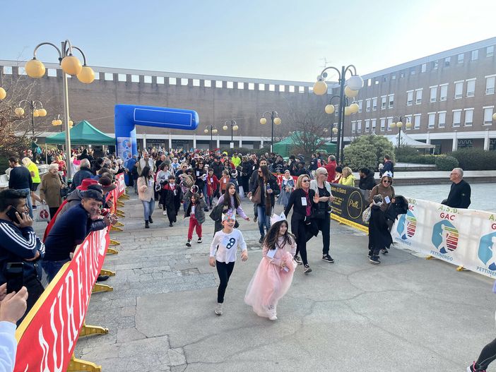 Torna a Biella la Karneval Run, tra festa e agonismo