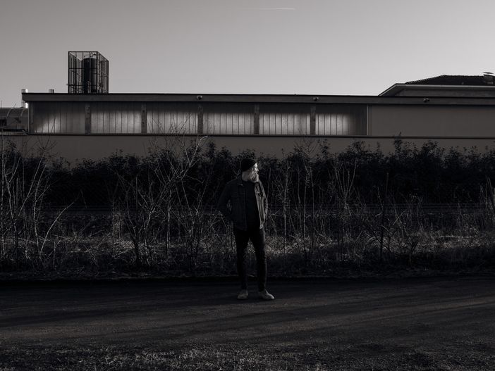 Andrea Bertoli pubblica “Parti”: il collettivo Lemura riparte da Biella