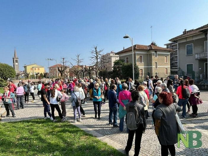 Vigliano, 1.096 euro donati alla Casa Rifugio grazie alla camminata dell'8 marzo