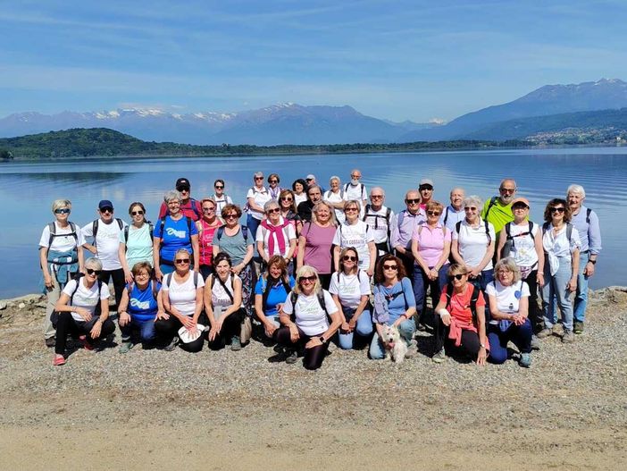 Auser Cossato, grande partecipazione alla passeggiata di Viverone con gita finale sul battello Auser Cossato, grande partecipazione alla passeggiata di Viverone con gita finale sul battello