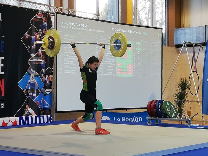 Biogliopesi a Lione concede spettacolo. Grande Alessia Gruppo seconda in under 15