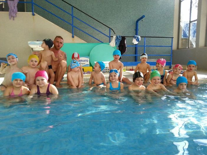 Nuoto - Diciottesima edizione delle "paperelle"