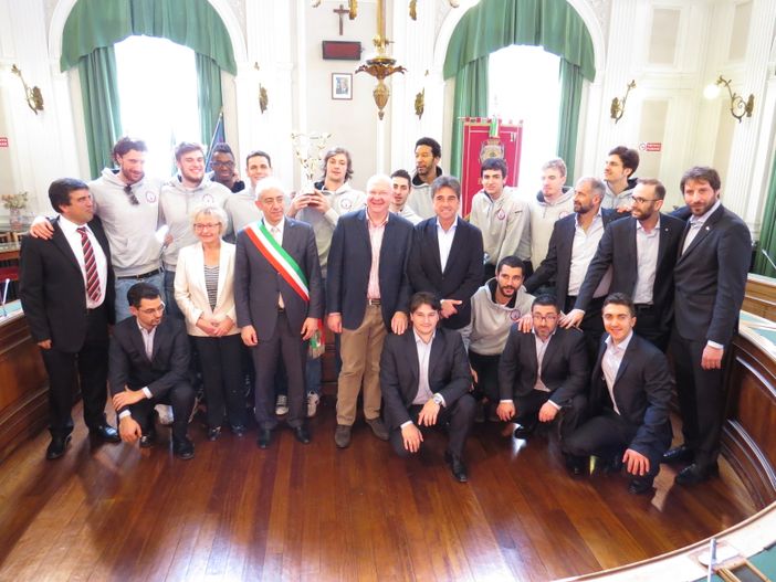 Pallacanestro Biella continua la festa a Palazzo Oropa