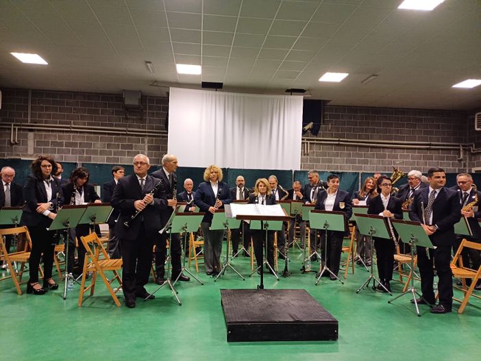 Salussola celebra Santa Cecilia con un concerto memorabile. Salussola celebra Santa Cecilia con un concerto memorabile.