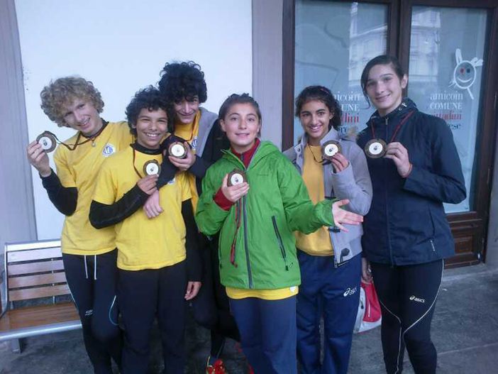 Atletica giovanile - Gaglianico vince il Trofeo 7 Torri di Aosta Atletica giovanile - Gaglianico vince il Trofeo 7 Torri di Aosta