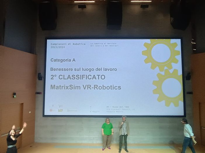 Campionati italiani di robotica: l’Itis secondo e primo nella gara parallela a squadre miste Campionati italiani di robotica: l’Itis secondo e primo nella gara parallela a squadre miste