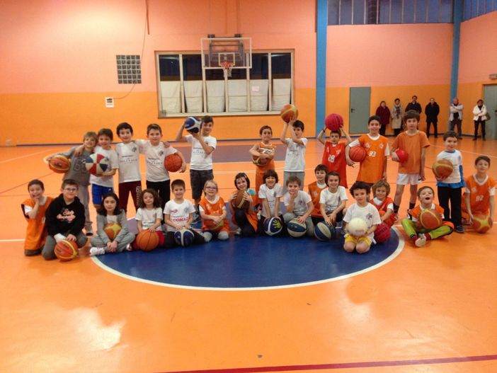 Minibasket point Cossato in festa a Ronco biellese