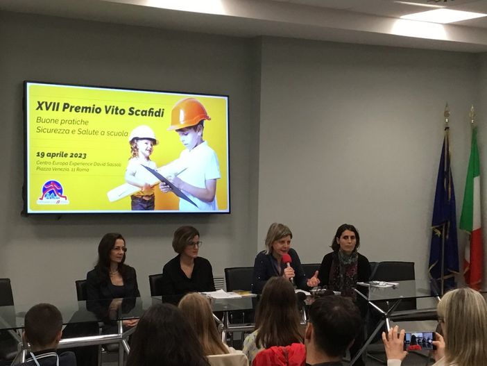 Premio Buone pratiche a scuola “Vito Scafidi” di  Cittadinanzattiva, sul podio anche il l'Istituto Bona di Biella