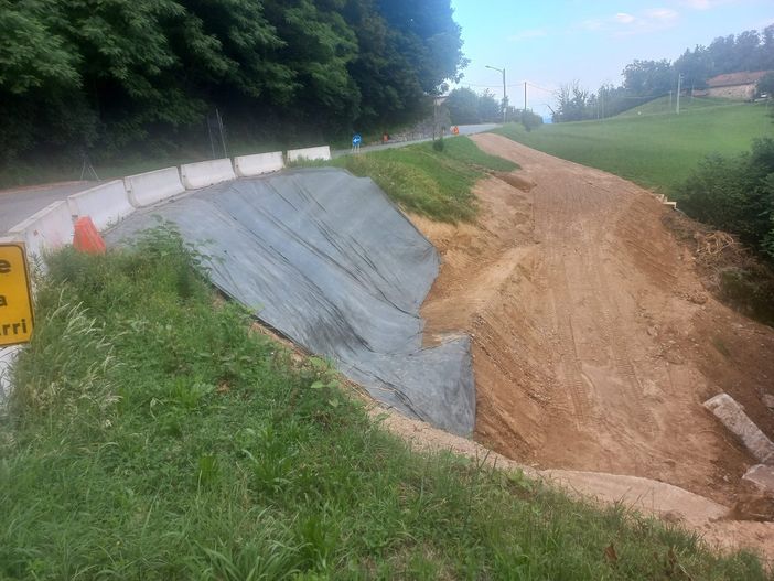 Valle Elvo, iniziati i lavori sulla strada provinciale 502 - Foto pagina FB Emanuele Ramella Pralungo