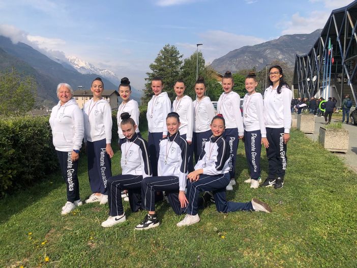 Fine settimana intenso per ASD Piemonte Ginnastica impegnata in FGI a Saint Vincent Fine settimana intenso per ASD Piemonte Ginnastica impegnata in FGI a Saint Vincent