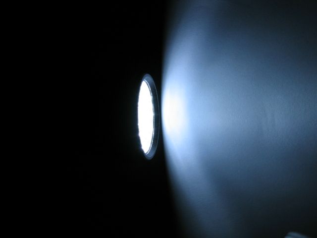 Un lettore: "Svincolo della tangenziale da anni senza luce, è uno scandalo!" Un lettore: "Svincolo della tangenziale da anni senza luce, è uno scandalo!"