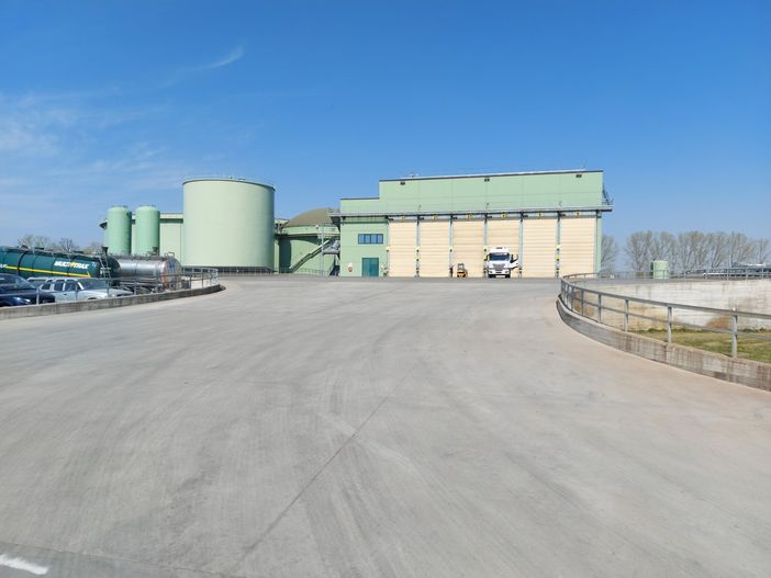 La sede di Acqua &amp; Sole a Vellezzo Bellini - Foto Alessandro Bozzonetti