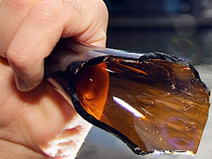 Coggiola: Litigano fuori dal bar a colpi di bottiglia