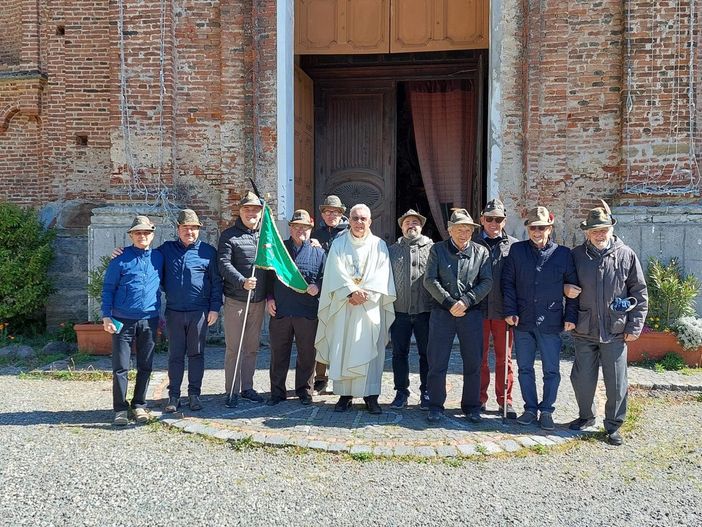 Le penne nere di Borriana in festa a Graglia