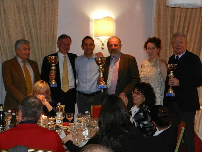 La premiazione di Antonio REcco con la navigatrice e moglie Miriam Maria Peraldo