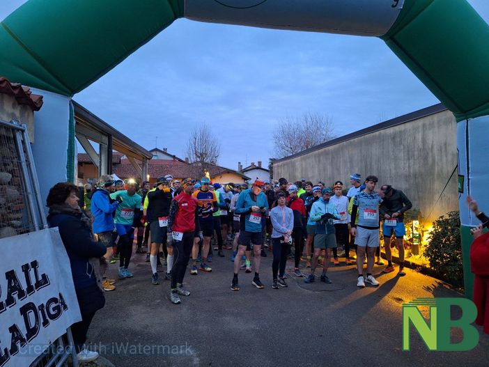 Borriana,  in 200 alla 6ª edizione del Bessa Christmas Night Trail FOTO e VIDEO - Foto e video Nicola Rasolo per newsbiella.it
