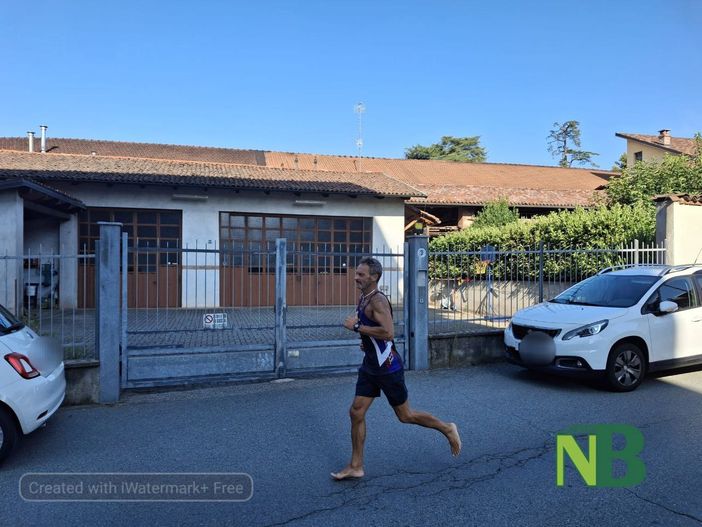 A piedi nudi alla Maratona di New York, Claudio Canessa: “Correre scalzo mi fa sentire libero”