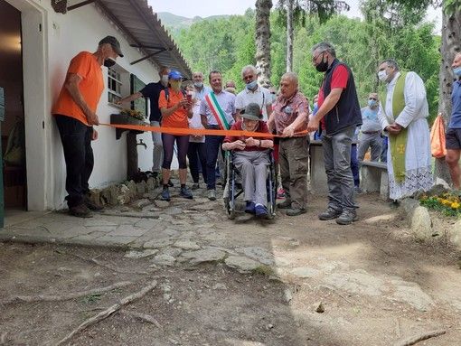 Tavigliano, Capanna Volpi: la storia di un'icona biellese - foto dell'inaugurazione del 2021.