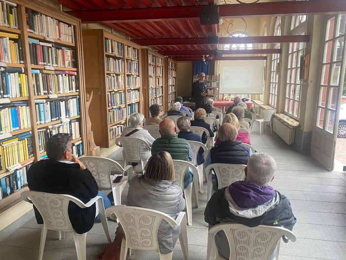 Attenzione alla truffa del falso tecnico del gas, del servizio idrico, finto parente. A Sordevolo i Carabinieri mettono in guardia gli anziani