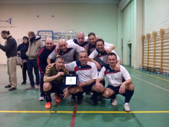 I Carabinieri vincono il torneo benefico della Domus Laetitiae