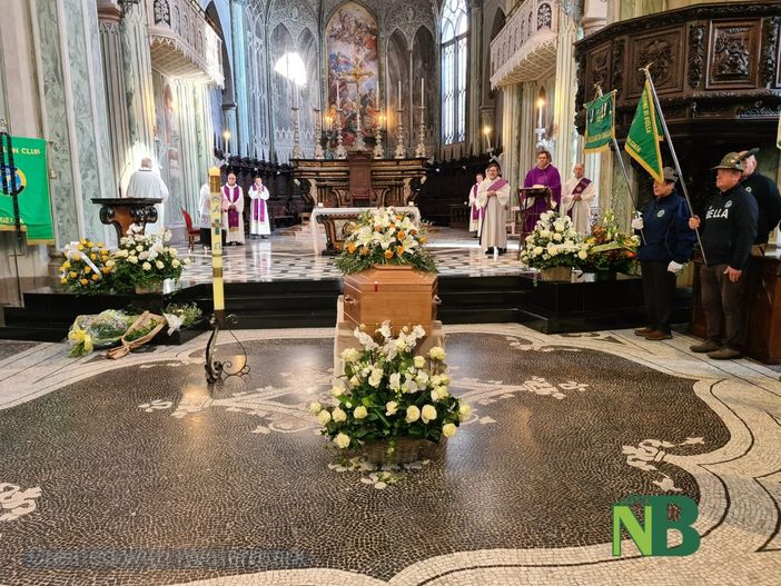L'ultimo saluto in Duomo a Giuliano Fighera. Don Paolo Boffa: &quot;Ti chiediamo un ultimo servizio che profumi di eternità&quot;