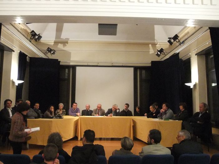 "Un'altra azienda rilevi gli impianti della Coca Cola"