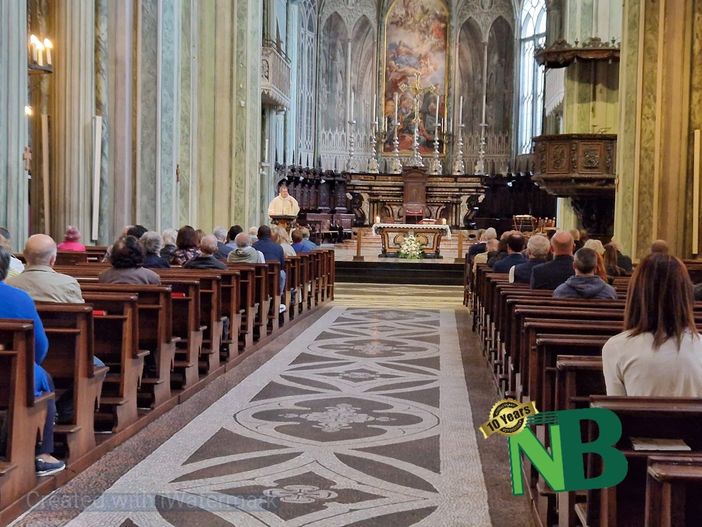 FI, Messa in Duomo in ricordo di Berlusconi, don Paolo: "L'uomo è come un soffio"