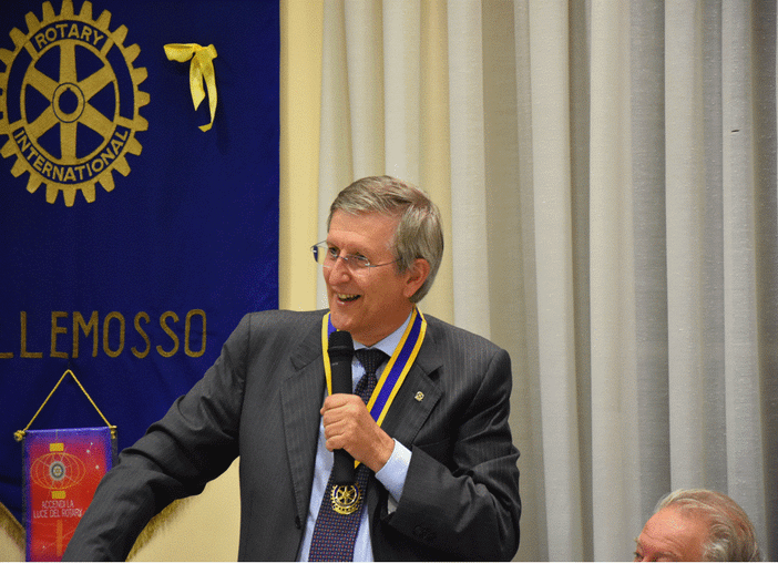 Un bando per il nuovo gagliardetto del Rotary Club Valle Mosso