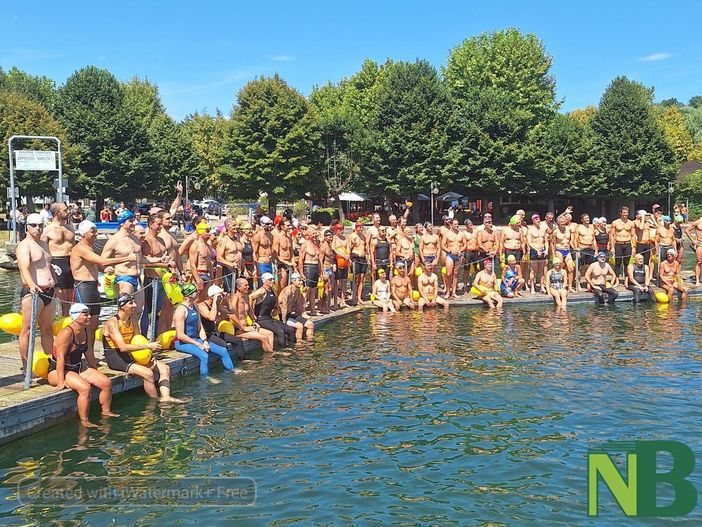 52° traversata del lago di Viverone: 91 gli atleti alla partenza.