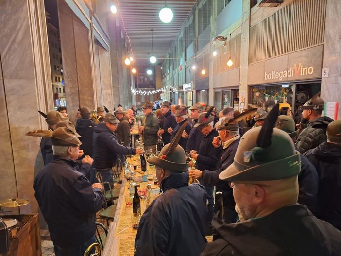 ana adunata ana adunata