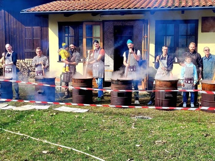 Successo a Riviera, Zubiena, per la tradizionale fagiolata