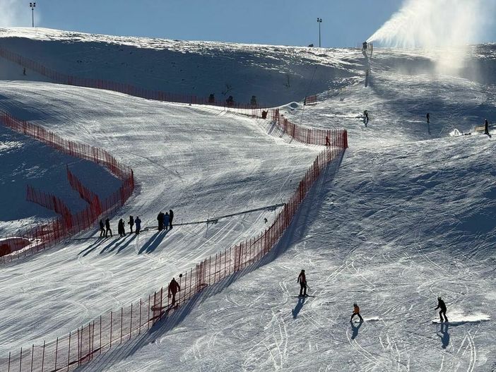 Sicurezza sulle piste e gestione degli impianti, dalla Regione fondi alle stazioni sciistiche: c’è anche Bielmonte (foto di repertorio) Sicurezza sulle piste e gestione degli impianti, dalla Regione fondi alle stazioni sciistiche: c’è anche Bielmonte (foto di repertorio)