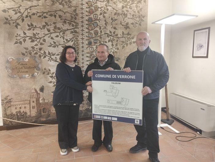 Giornata Internazionale della Disabilità, a Verrone il primo pannello tattile multimediale Giornata Internazionale della Disabilità, a Verrone il primo pannello tattile multimediale