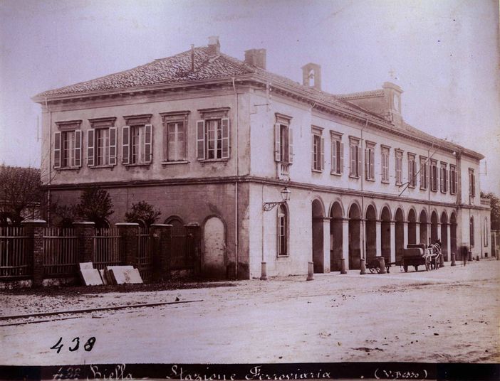 Foto d’archivio: Biella, la stazione ferroviaria di Via Lamarmora - Copyright Fondazione Sella 2023.