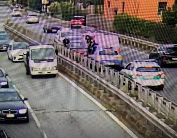 Fuga rocambolesca in città a bordo di una Fiat 600. Polizia Locale arresta un 24enne biellese, foto di Mattia Baù per newsbiella.it