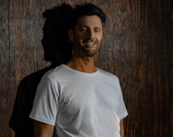 Temptation Island, penultimo appuntamento: anticipazioni stasera 30 luglio Temptation Island, penultimo appuntamento: anticipazioni stasera 30 luglio