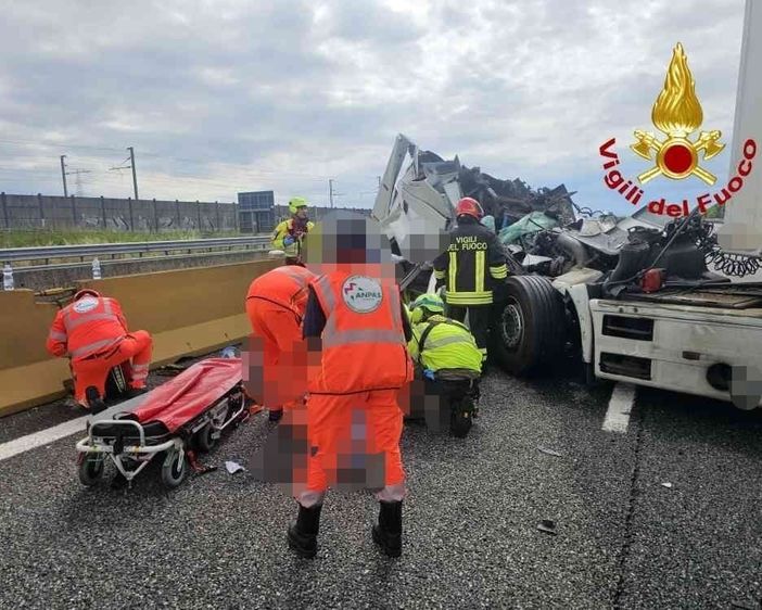 camion feriti camion feriti