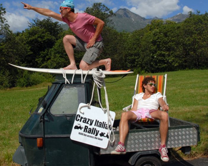 Da Biella a Pachino col "cinquantino": parte il Crazy Italian Rally Da Biella a Pachino col "cinquantino": parte il Crazy Italian Rally