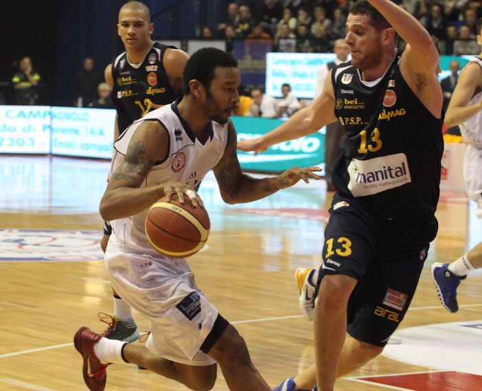 Basket - Febbre da derby, superati i 1.500 biglietti venduti